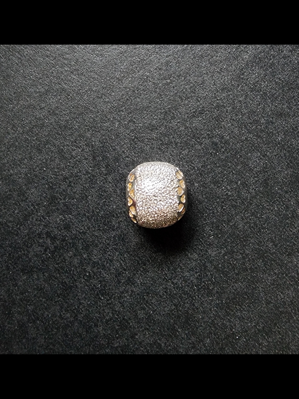 Glittering Hearts Of PANDORA Charm